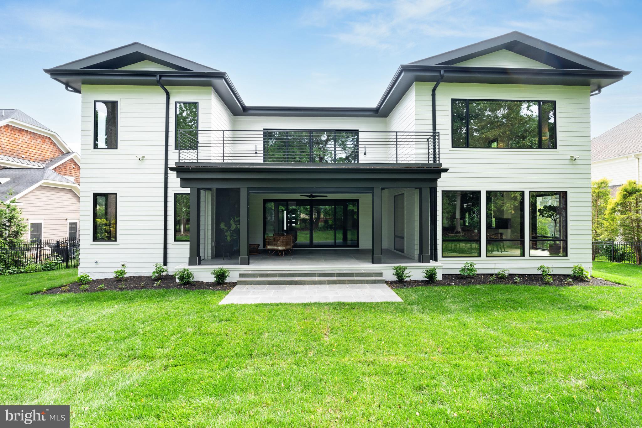 HANSBOROUGH - Residential