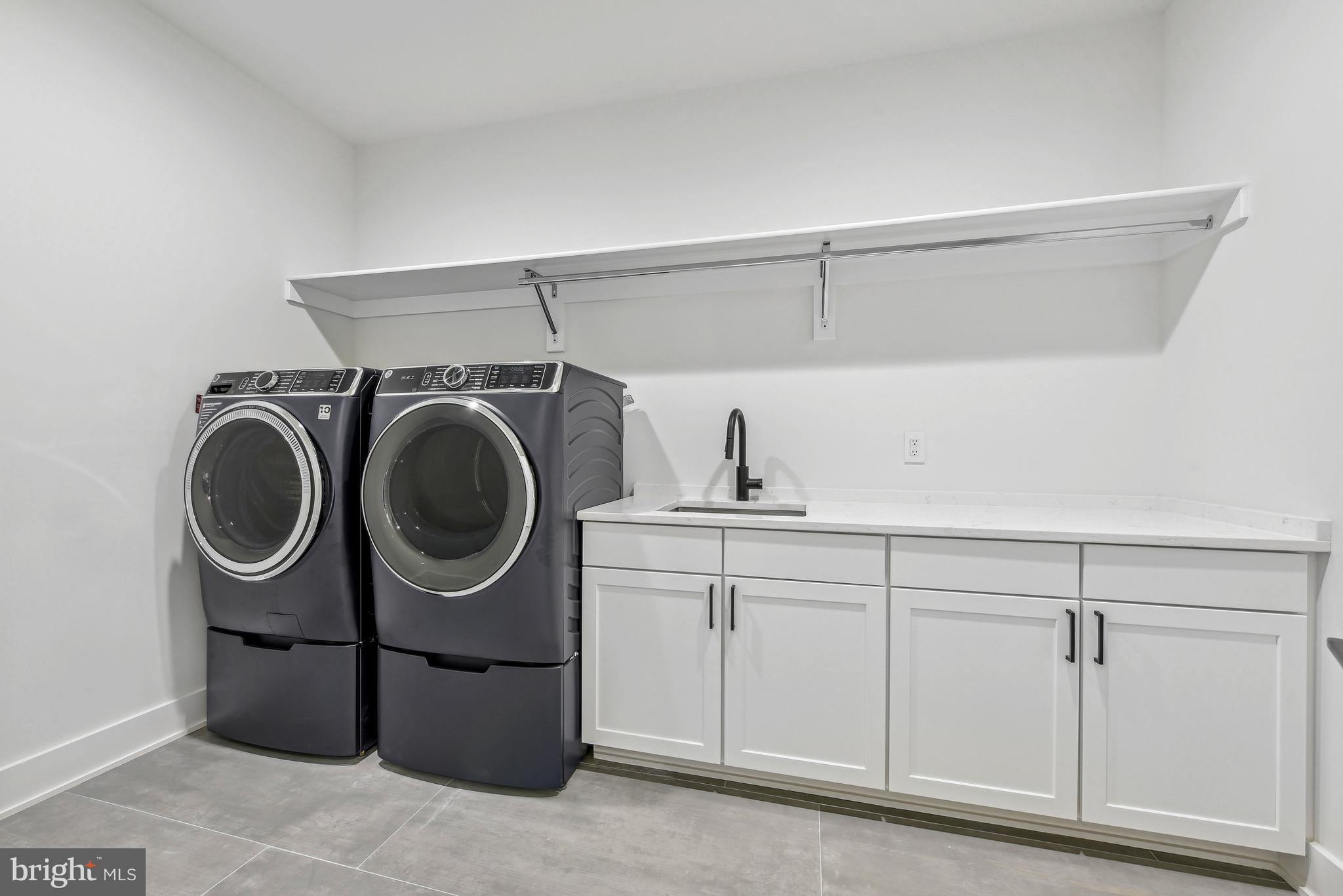 HANSBOROUGH - Residential