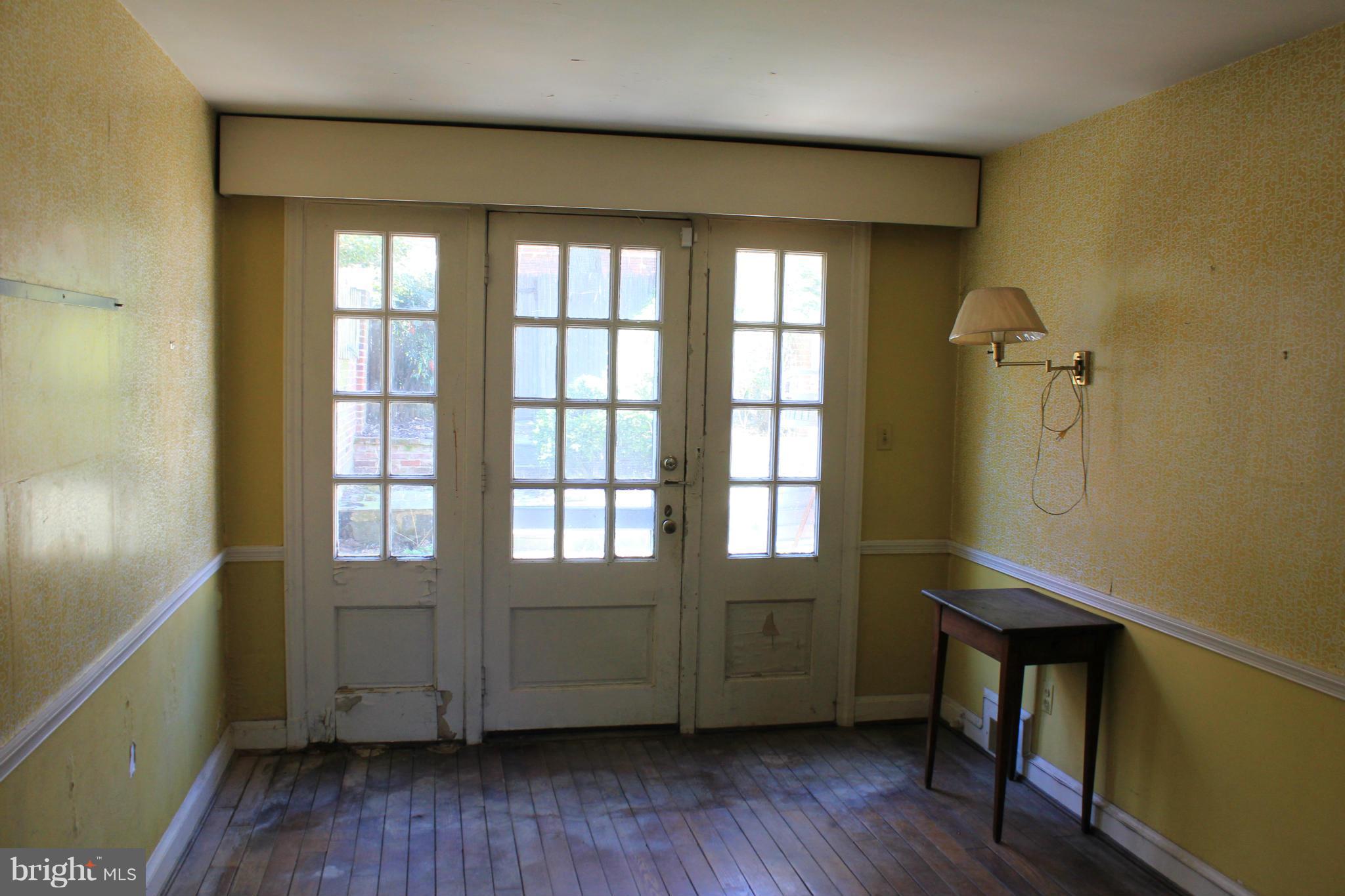 YATES GARDENS - Residential