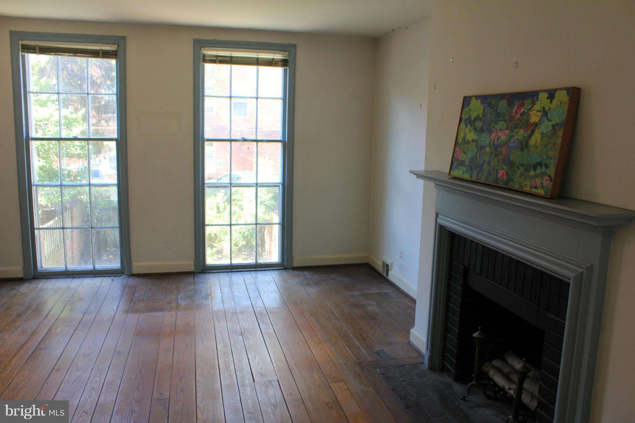 YATES GARDENS - Residential