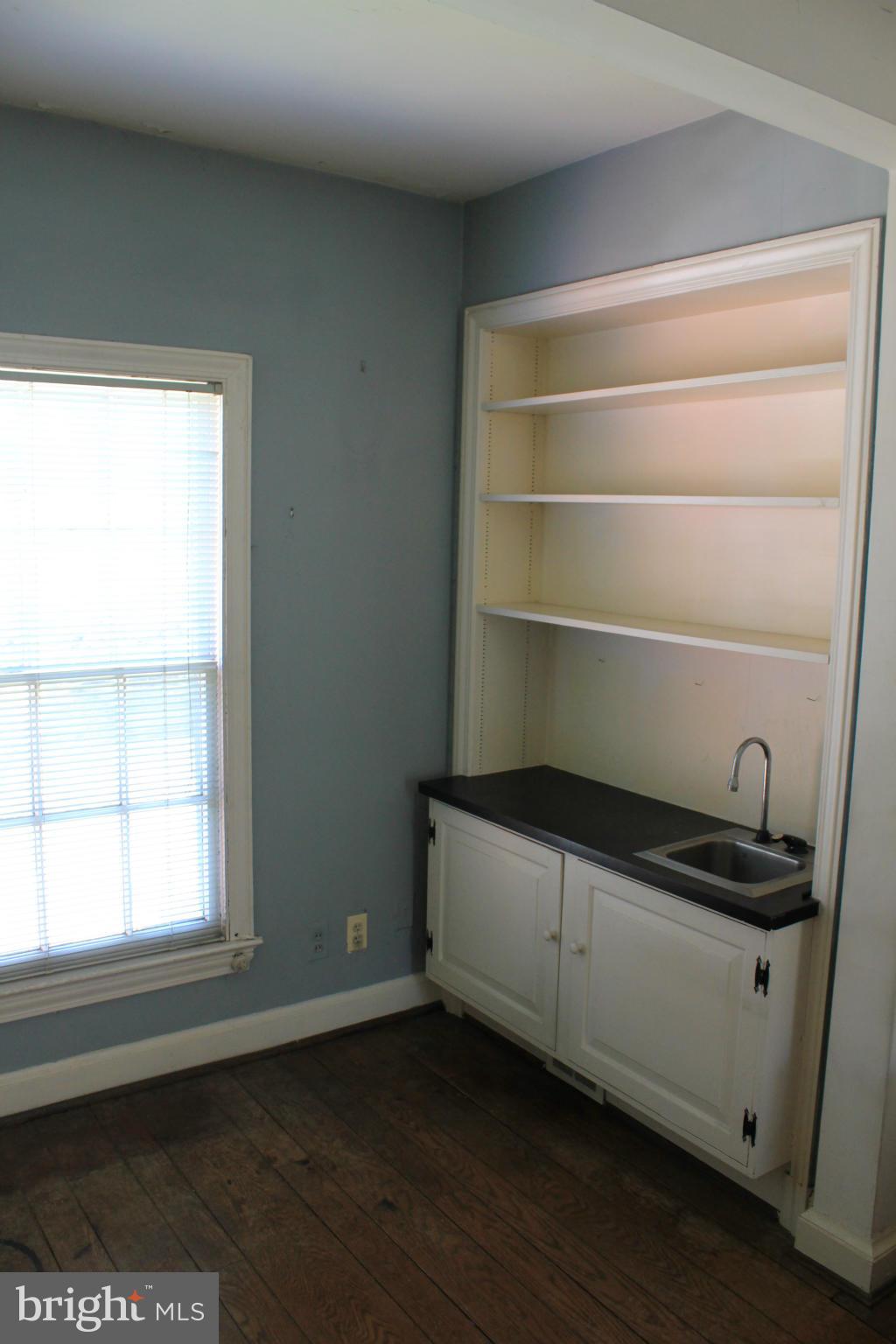 YATES GARDENS - Residential