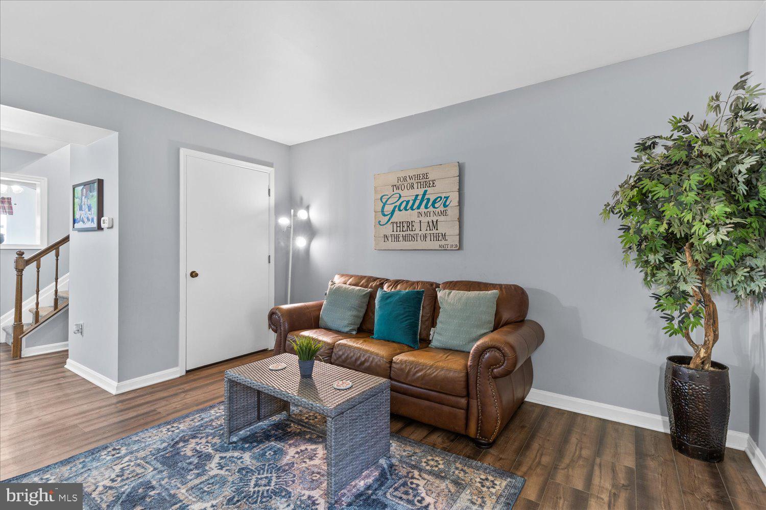 ASHLEA VILLAGE - Residential