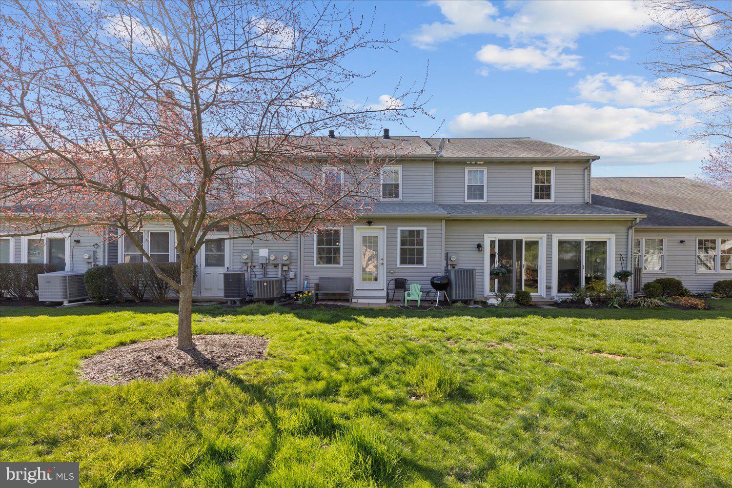 ASHLEA VILLAGE - Residential