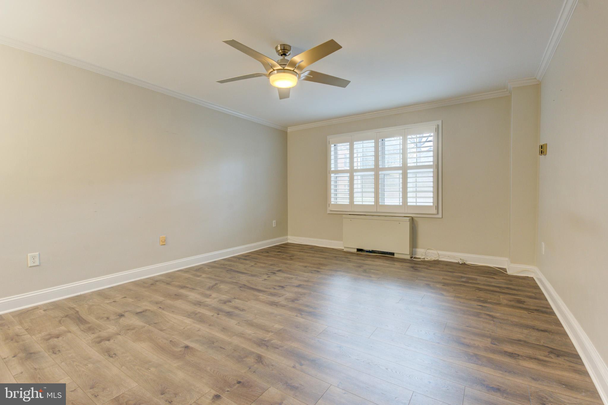 KENWOOD PLACE - Residential