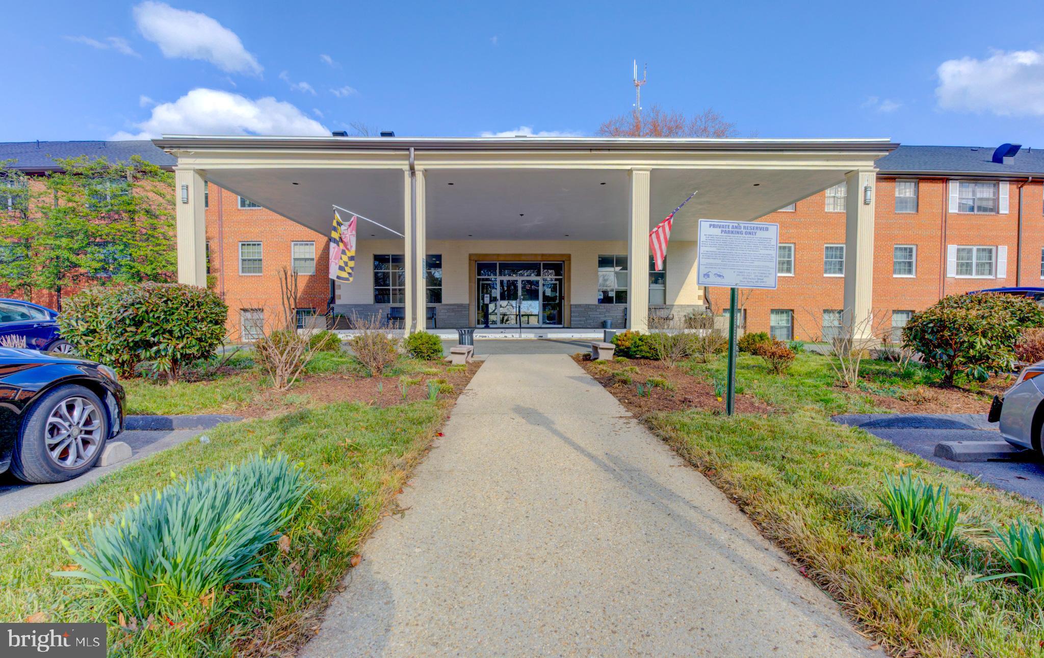 KENWOOD PLACE - Residential