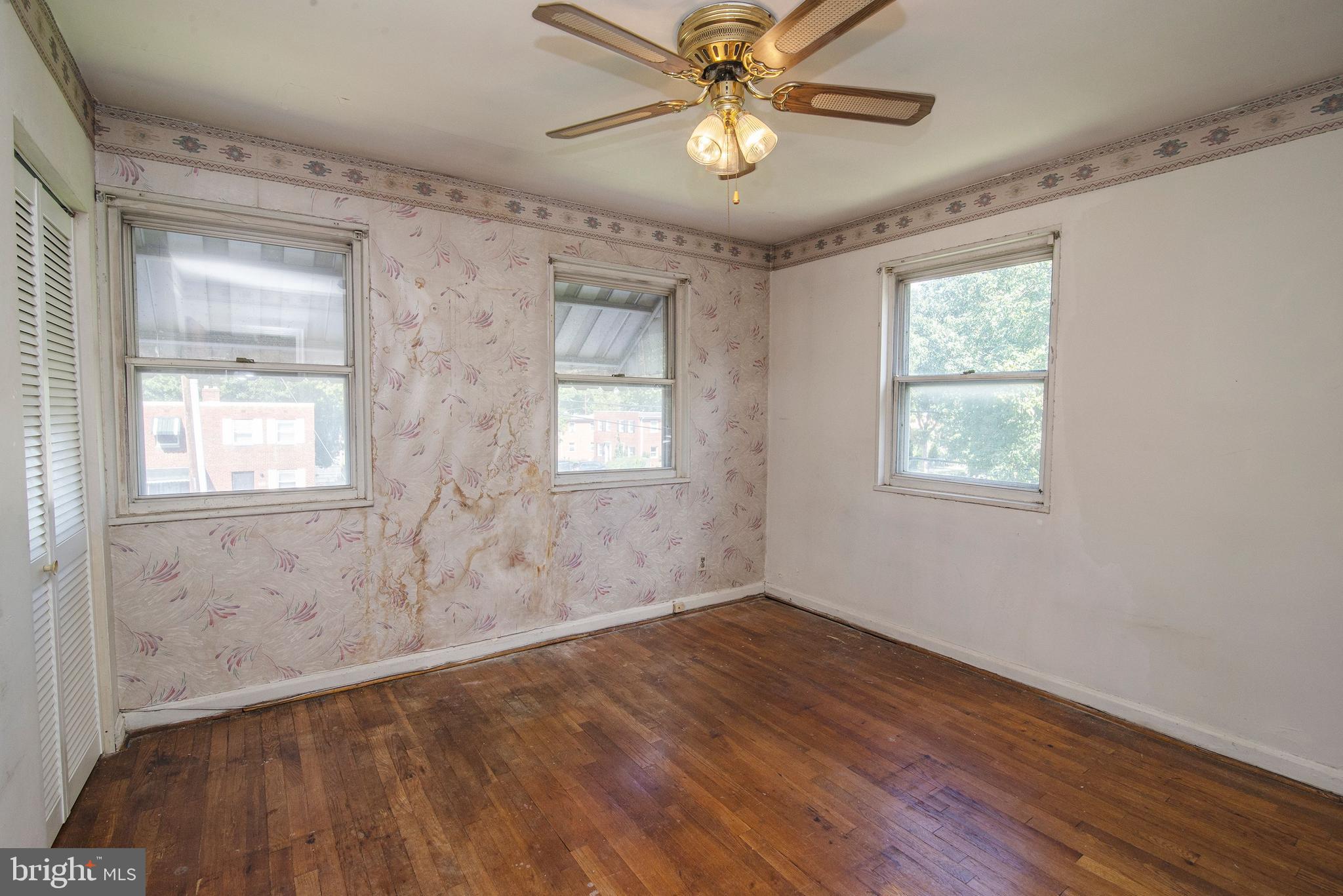 JEFFERSON HOMES - Residential