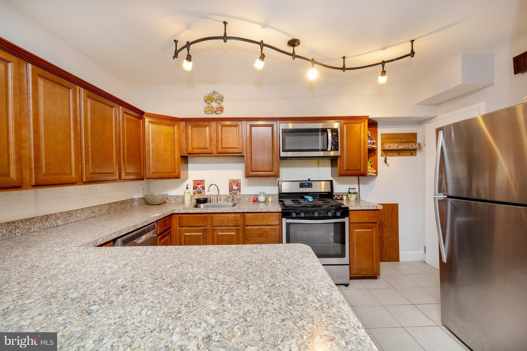 CHARLESMONT - Residential