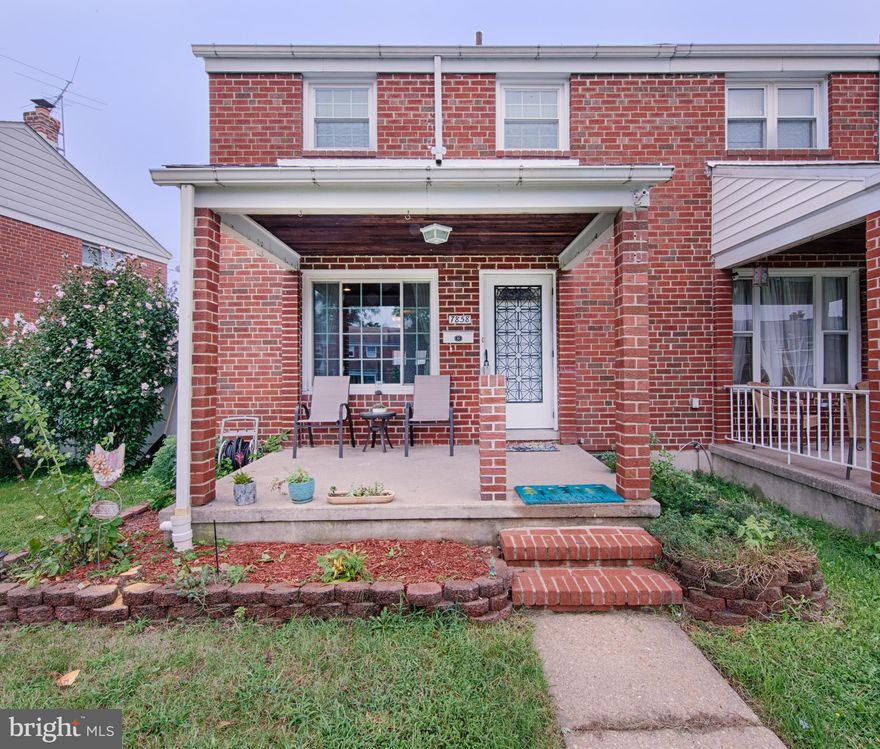 Stunning Renovated EOG Townhome*Large Family Room Addition*Gourmet Kitchen/Dining area w/Breakfast Bar & Tons of Storage & Counter Space*Modern Bathrooms*HVAC, Windows & Roof all Replaced within last 5-8yrs*Owner knocked down wall to 3rd Bdr to create a very spacious  Master Bedroom (Could easily be converted back)*Potential Bdr in Basement*2 Car Concrete Parking Pad*Fire Pit Area