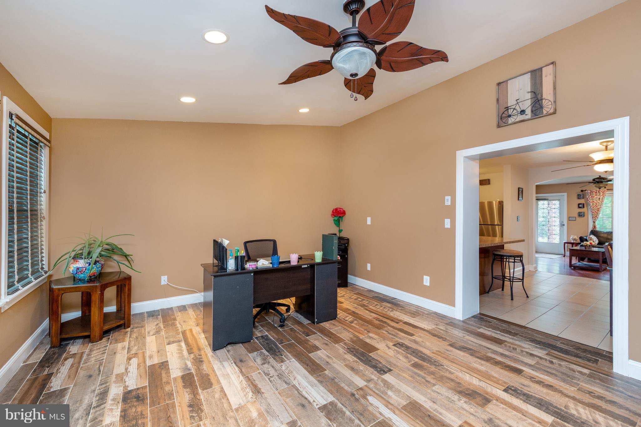 CHARLESMONT - Residential