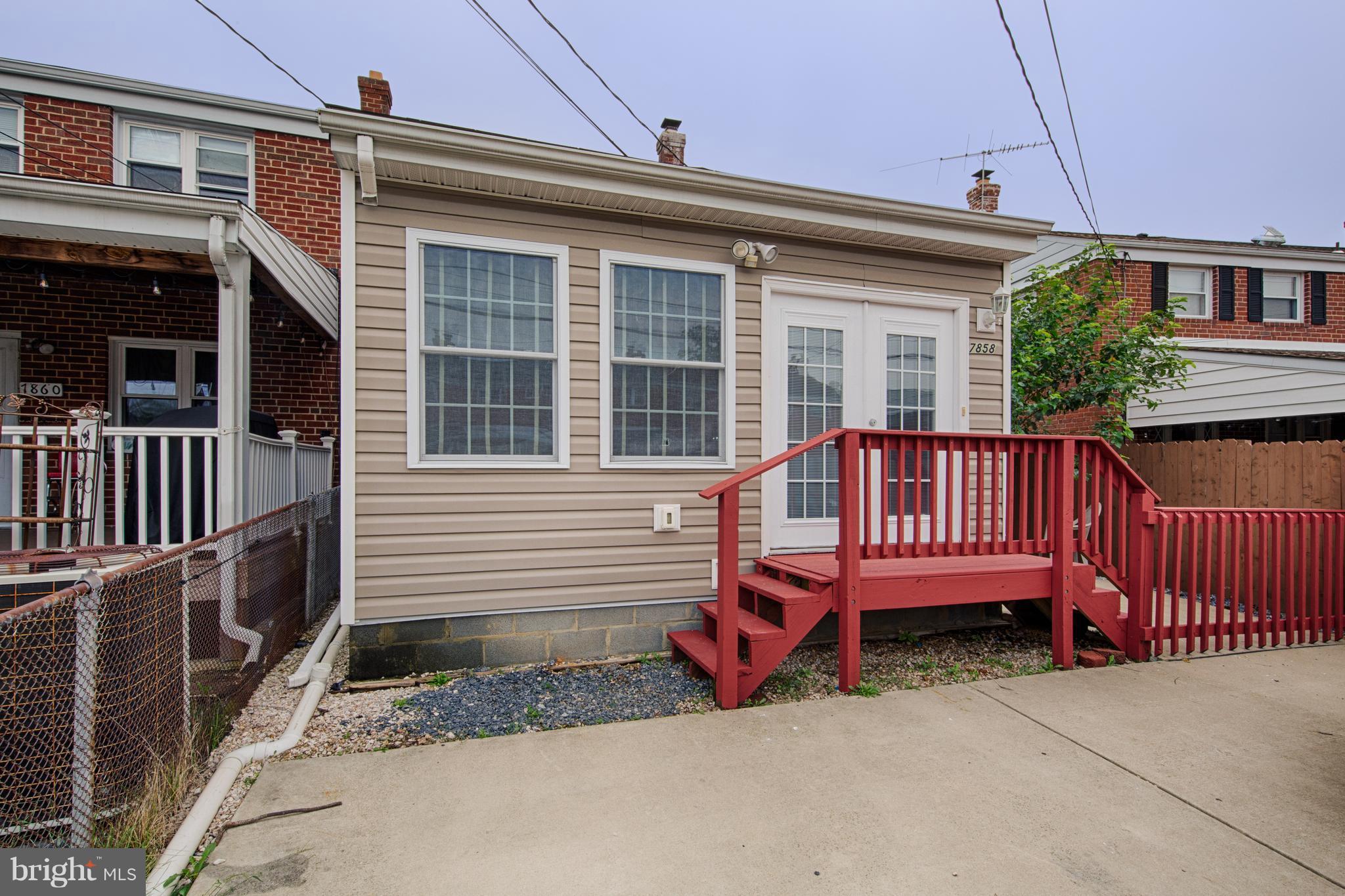 CHARLESMONT - Residential