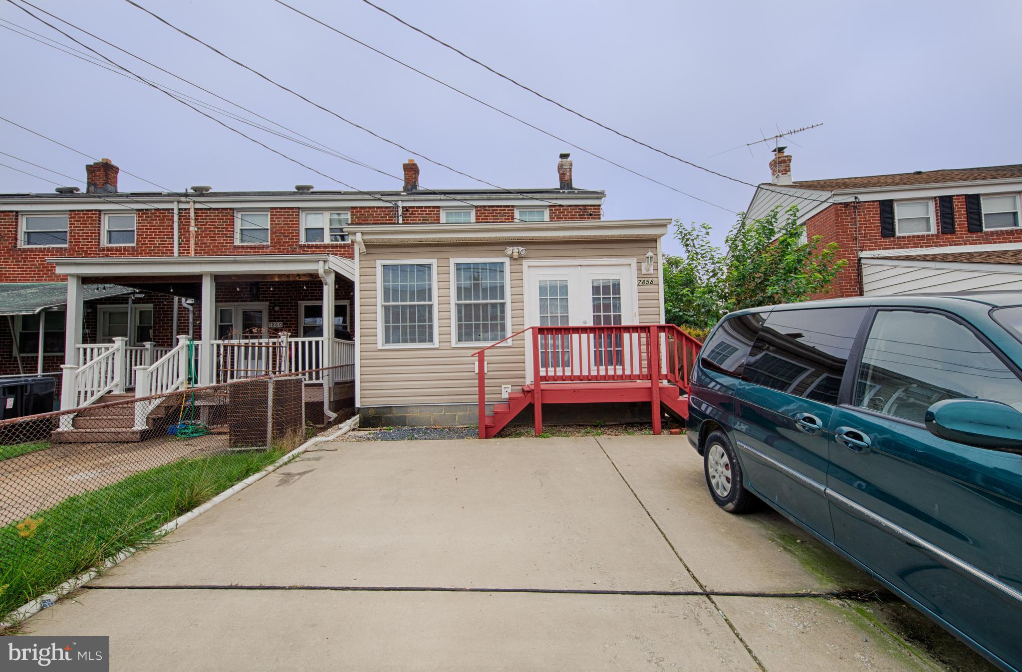 CHARLESMONT - Residential