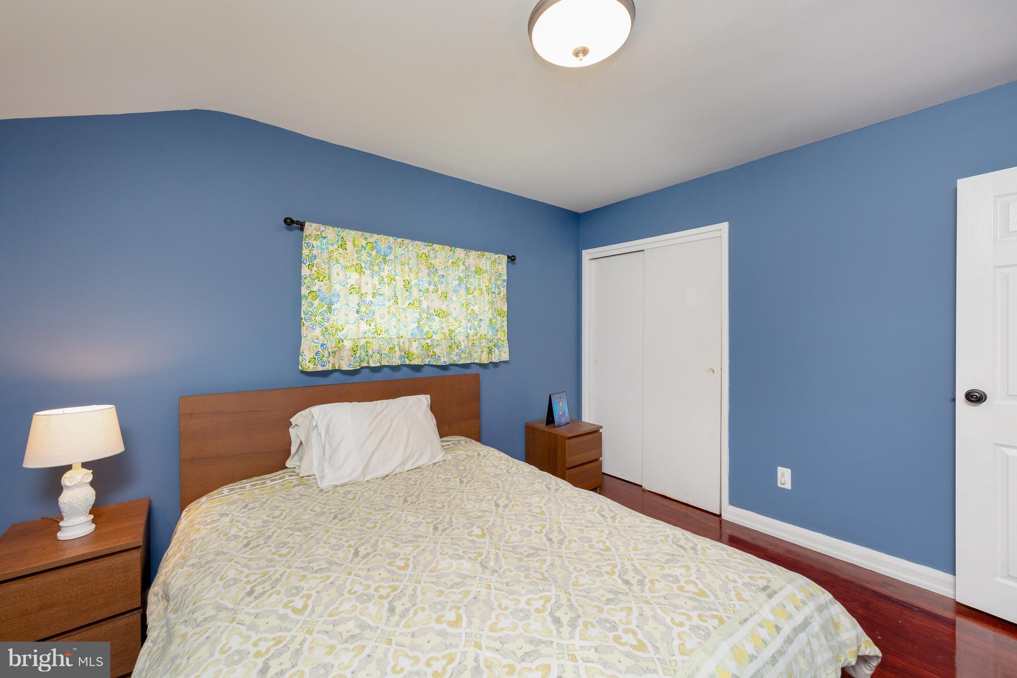 CHARLESMONT - Residential