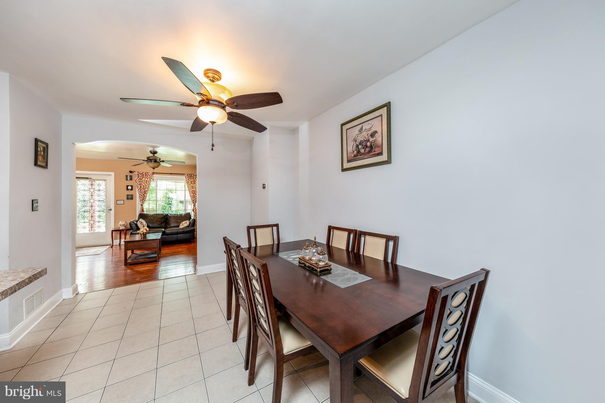 CHARLESMONT - Residential