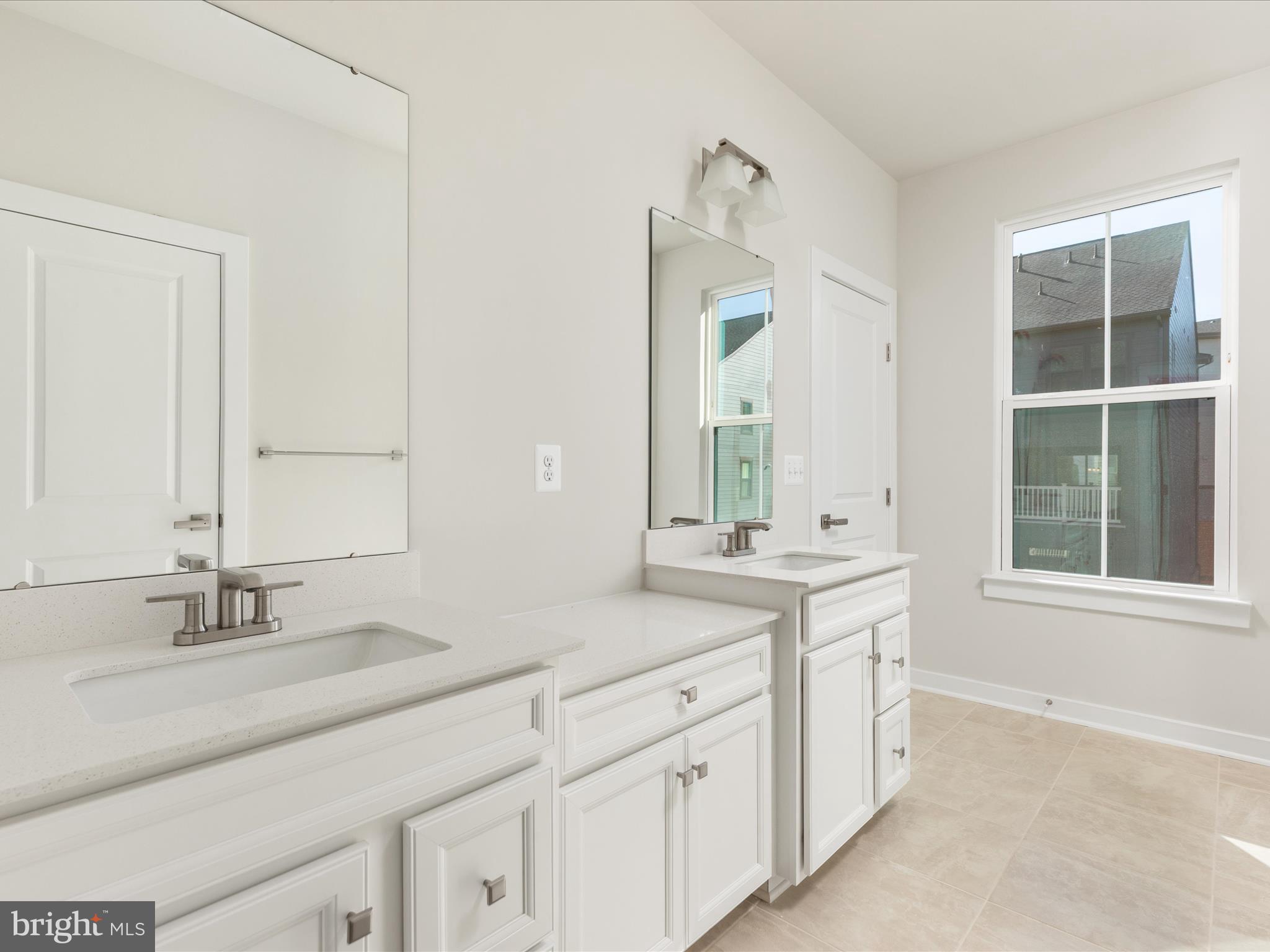 ELLIPSE AT WESTFIELDS - Residential Lease