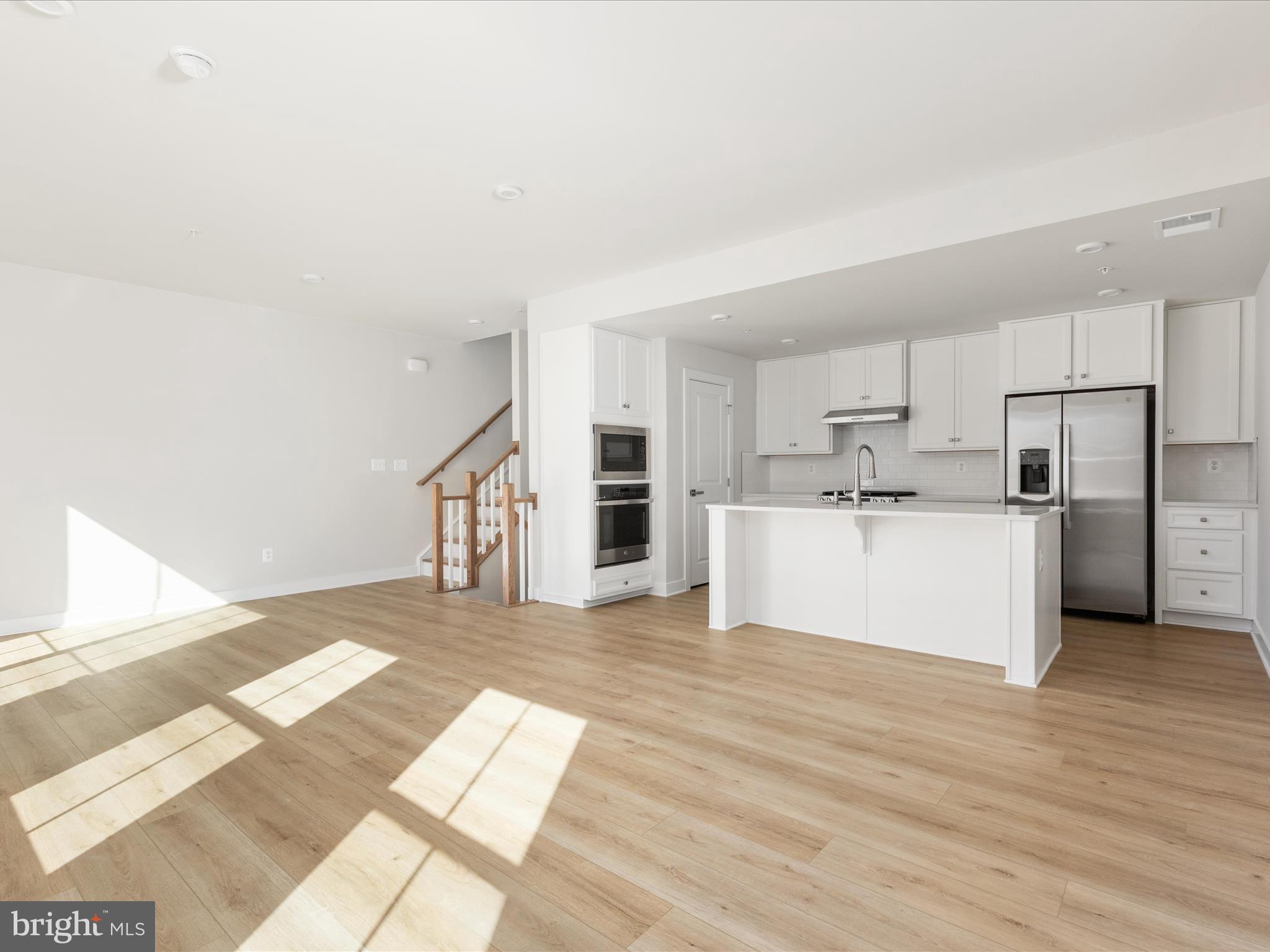 ELLIPSE AT WESTFIELDS - Residential Lease