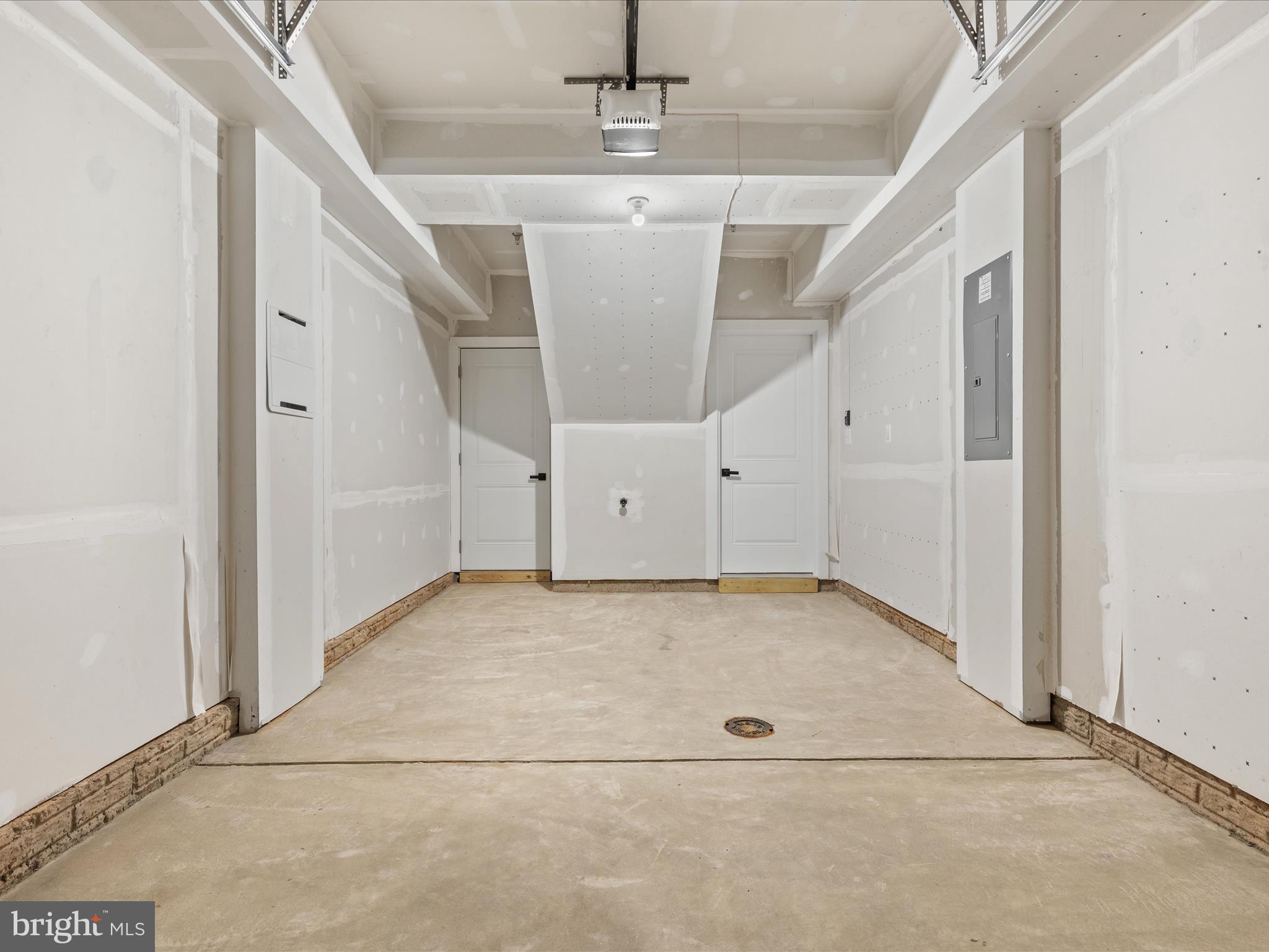 ELLIPSE AT WESTFIELDS - Residential Lease