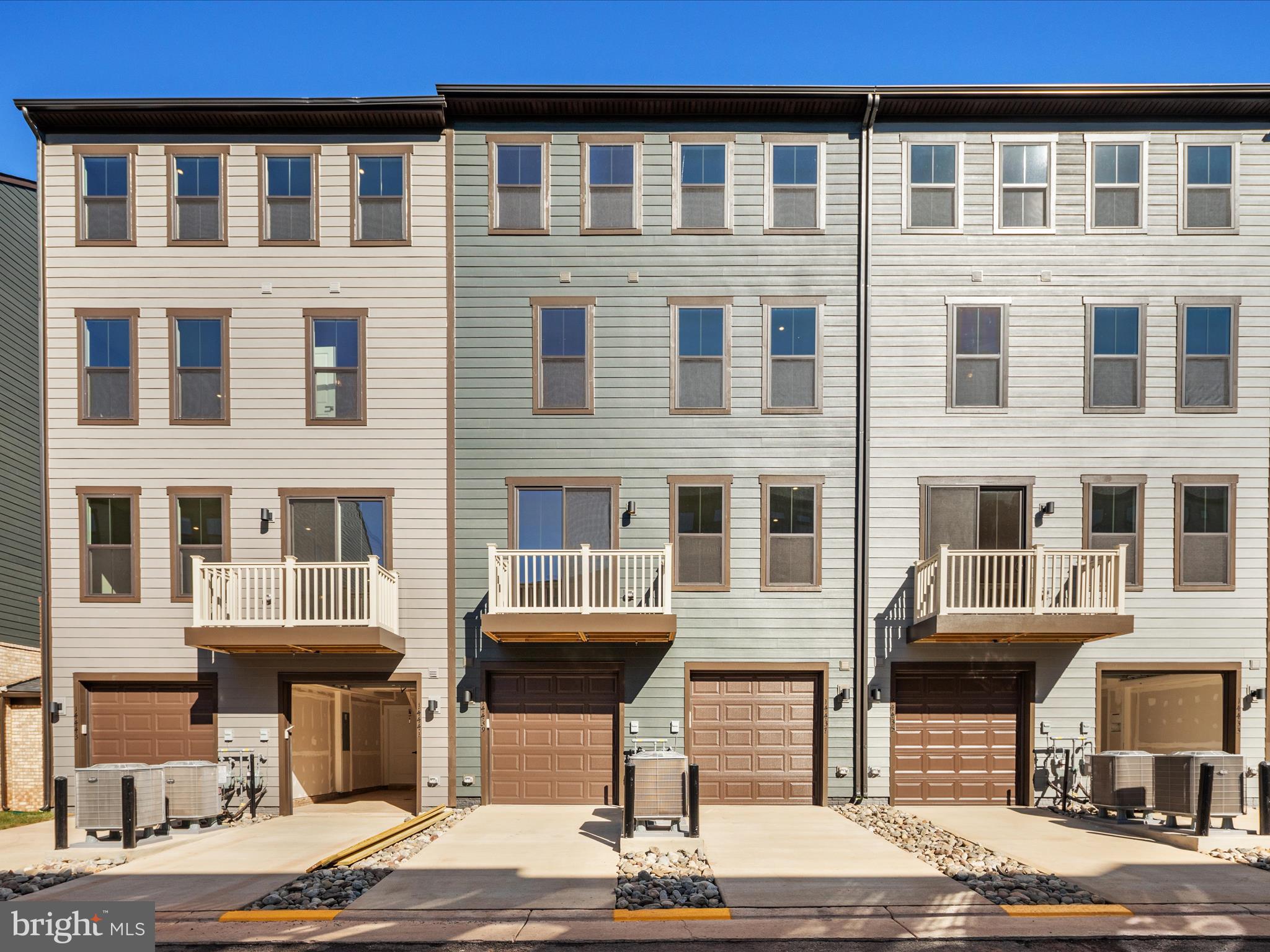 ELLIPSE AT WESTFIELDS - Residential Lease