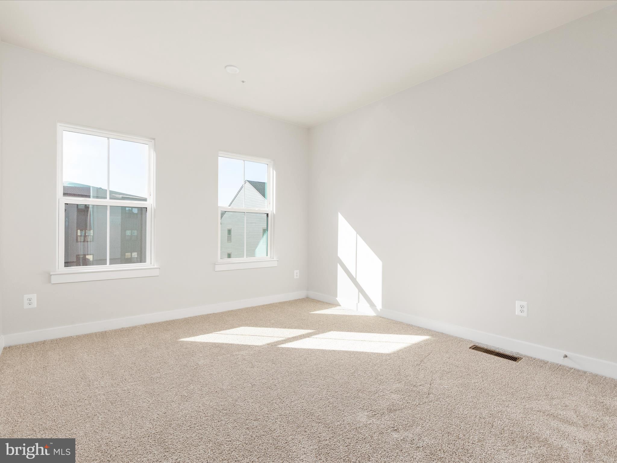 ELLIPSE AT WESTFIELDS - Residential Lease