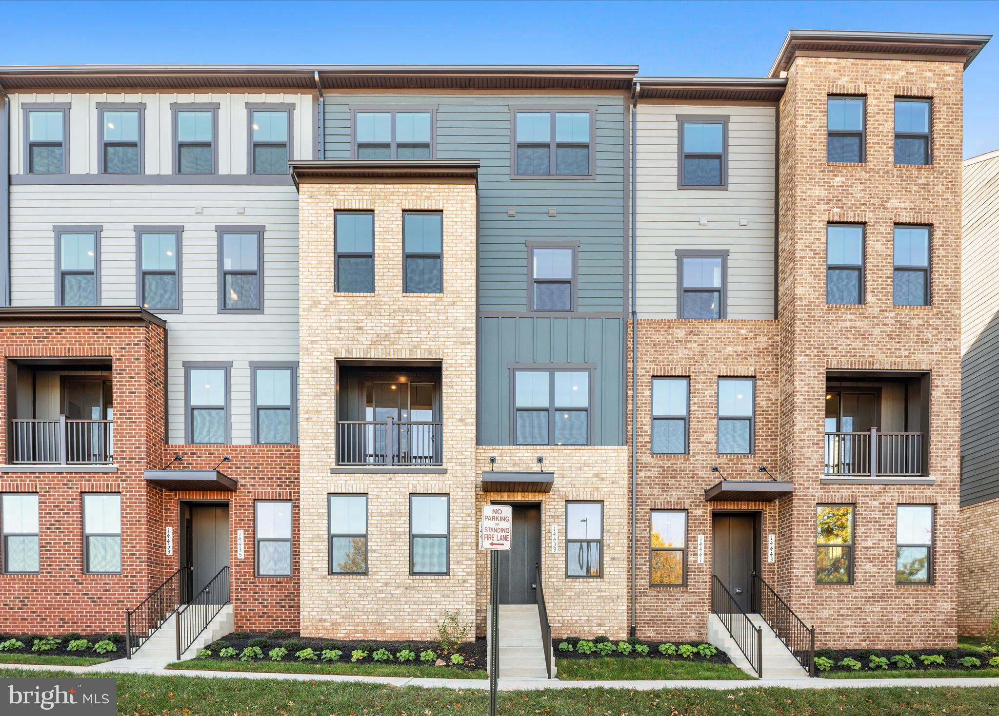 ELLIPSE AT WESTFIELDS - Residential Lease