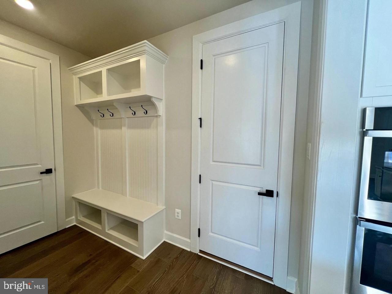 EXTON WALK SINGLES - Residential Lease