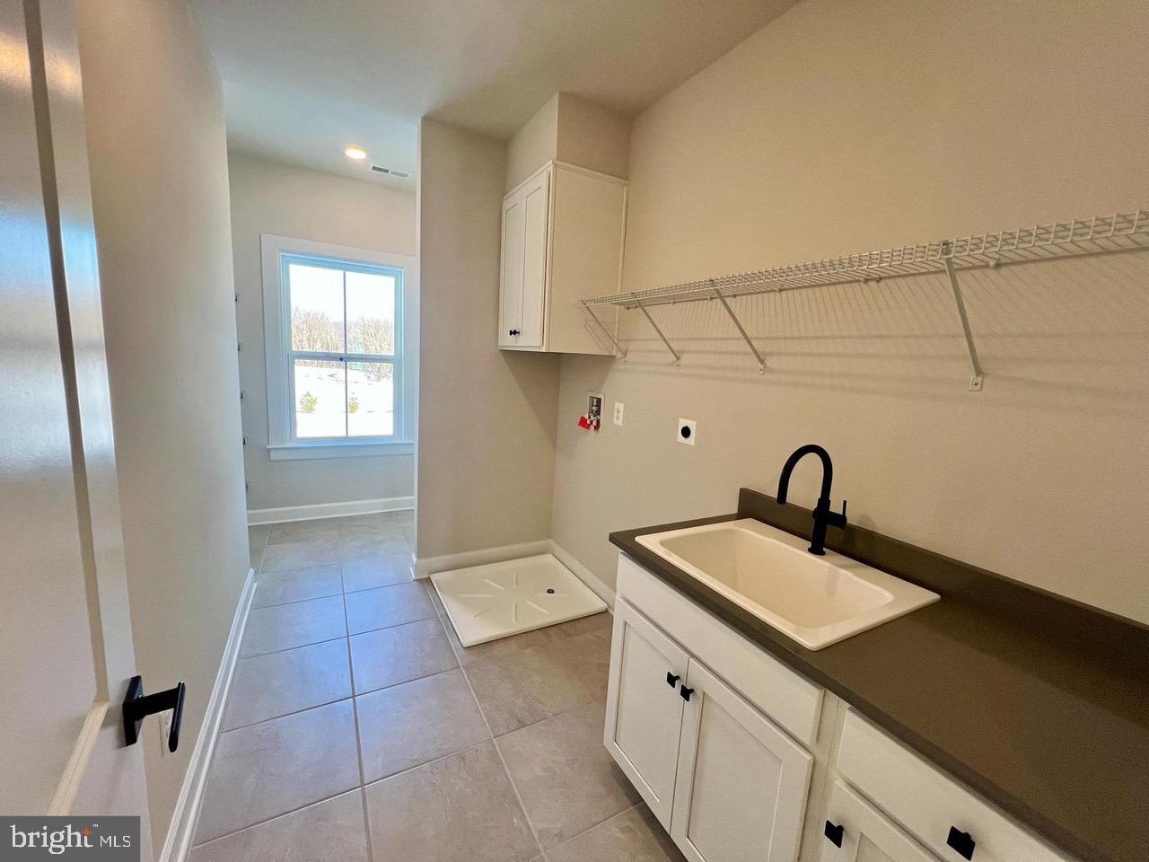 EXTON WALK SINGLES - Residential Lease