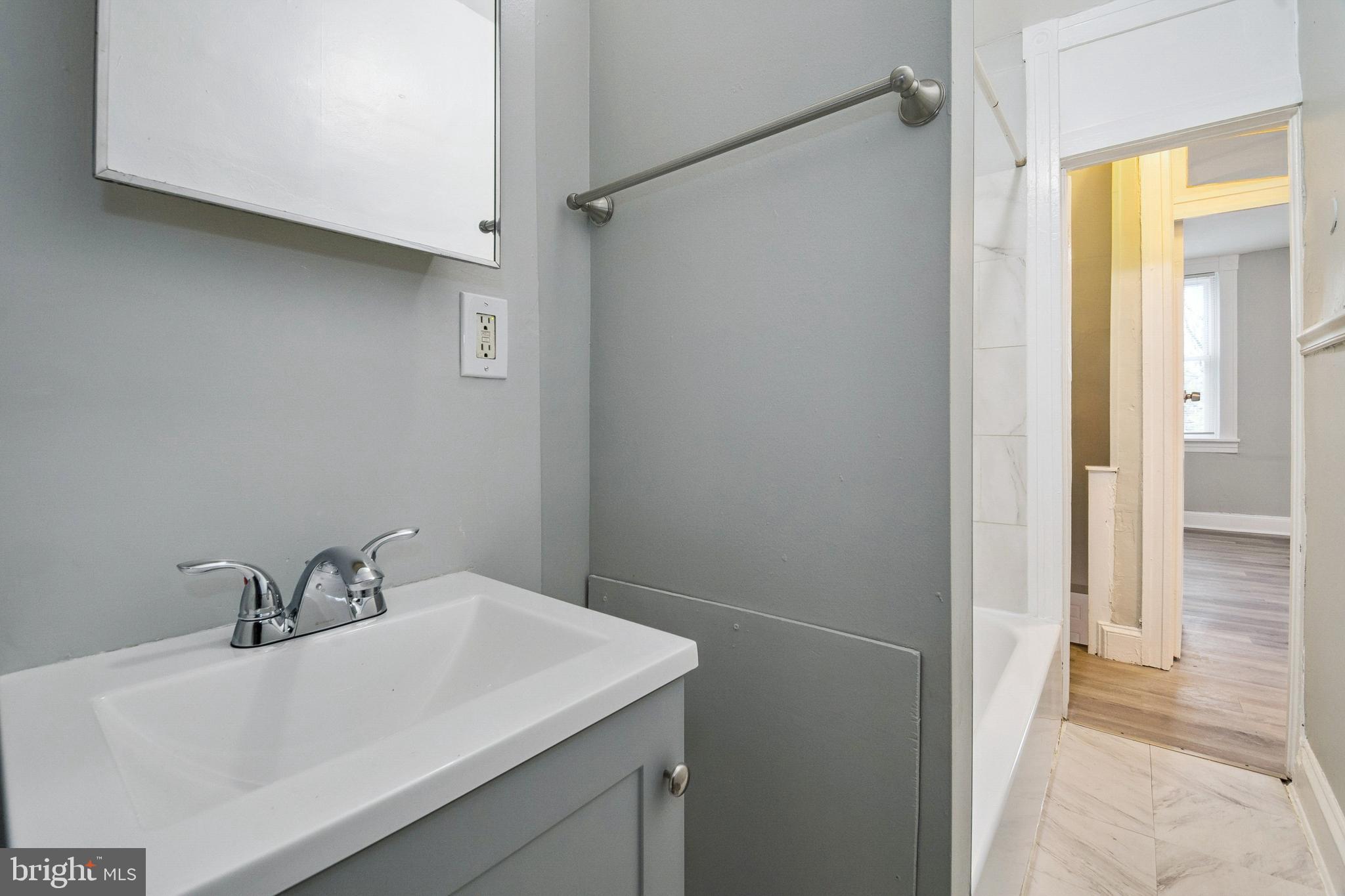 BALTIMORE HIGHLANDS - Residential