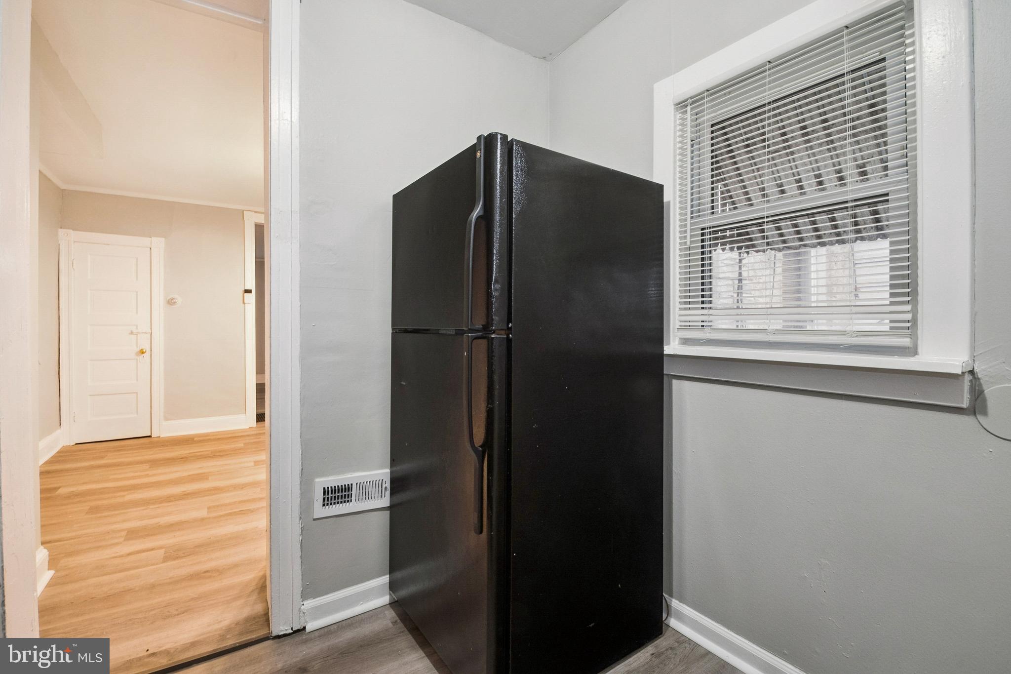 BALTIMORE HIGHLANDS - Residential