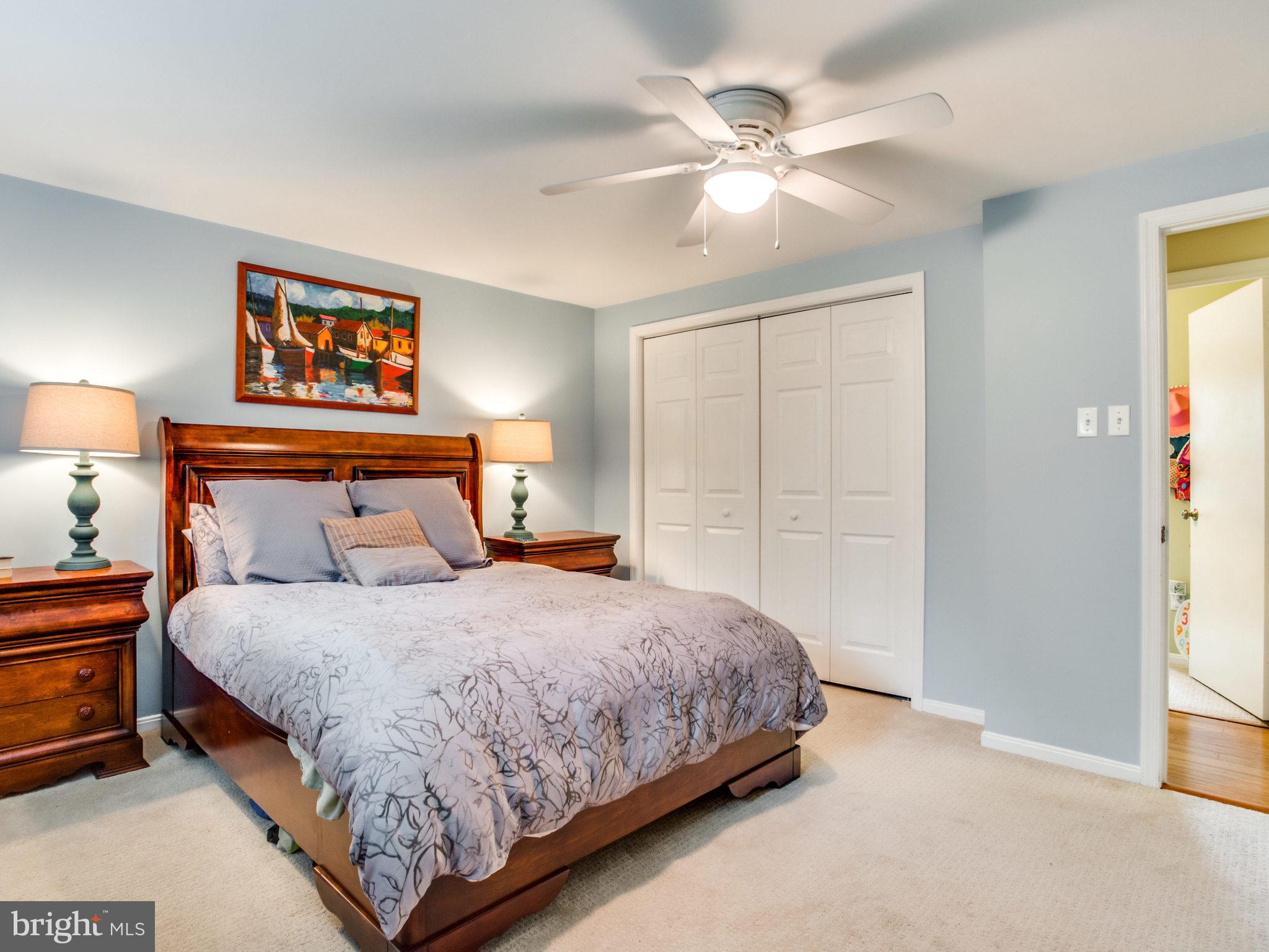 FOX MILL ESTATES - Residential Lease