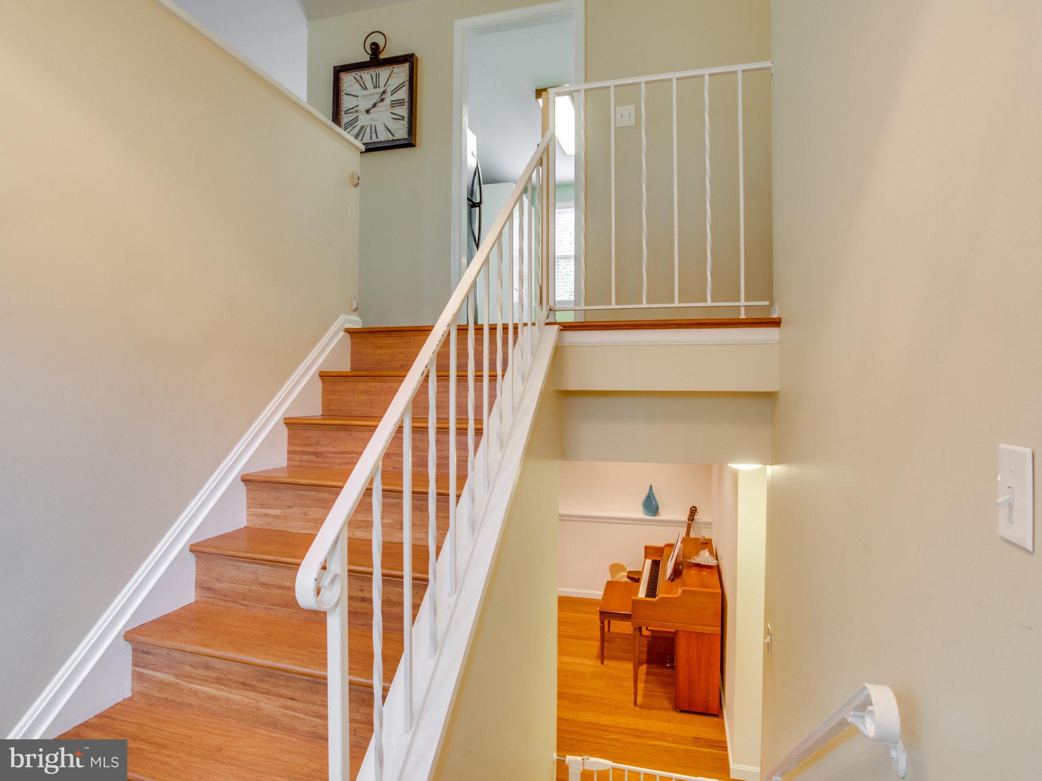 FOX MILL ESTATES - Residential Lease