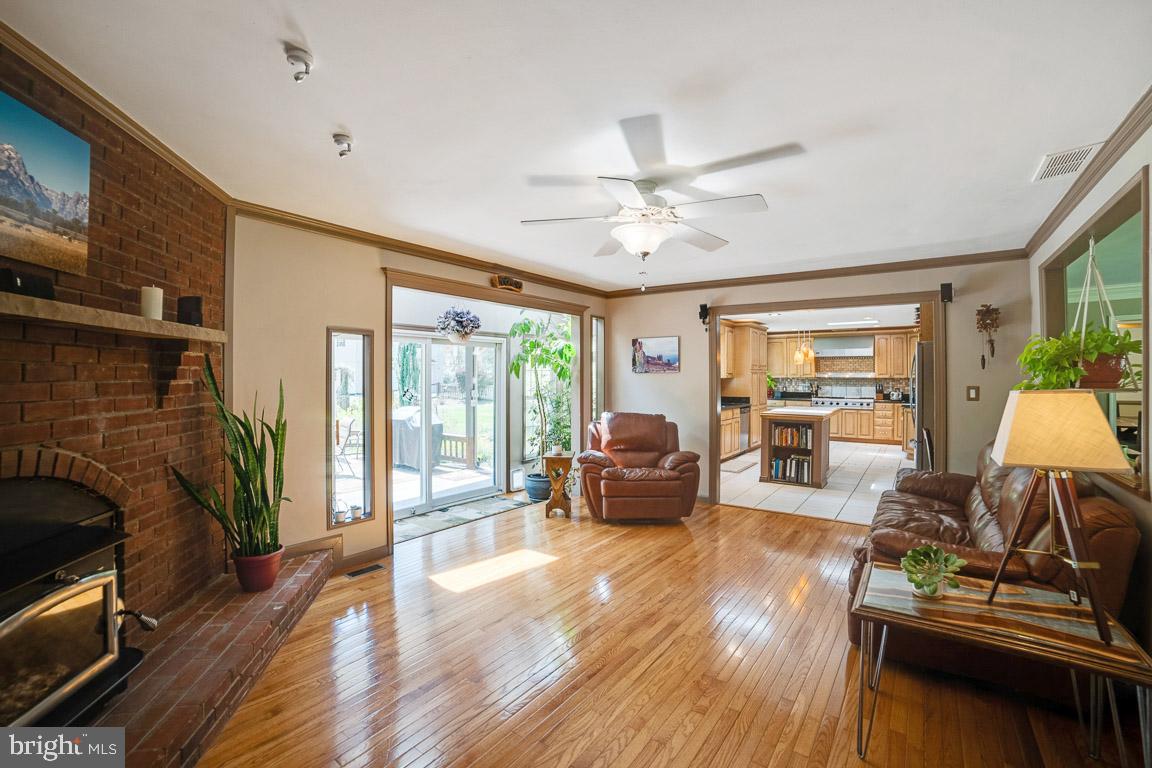 LAKE OCCOQUAN - Residential