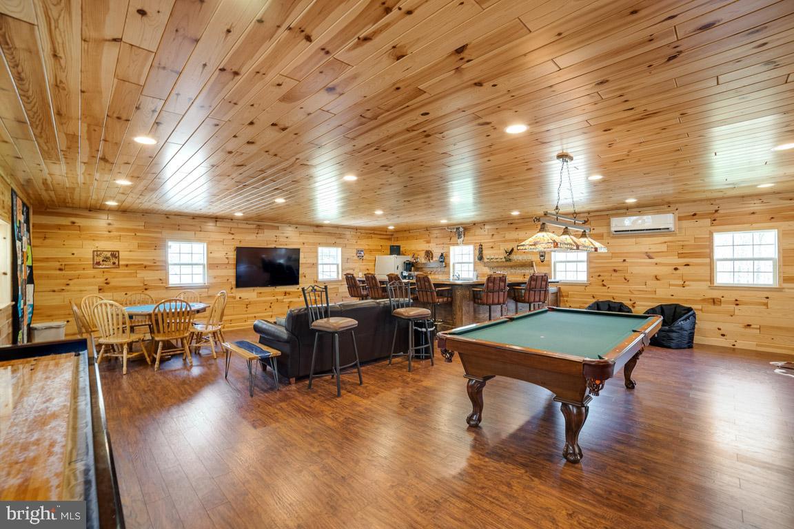 LAKE OCCOQUAN - Residential