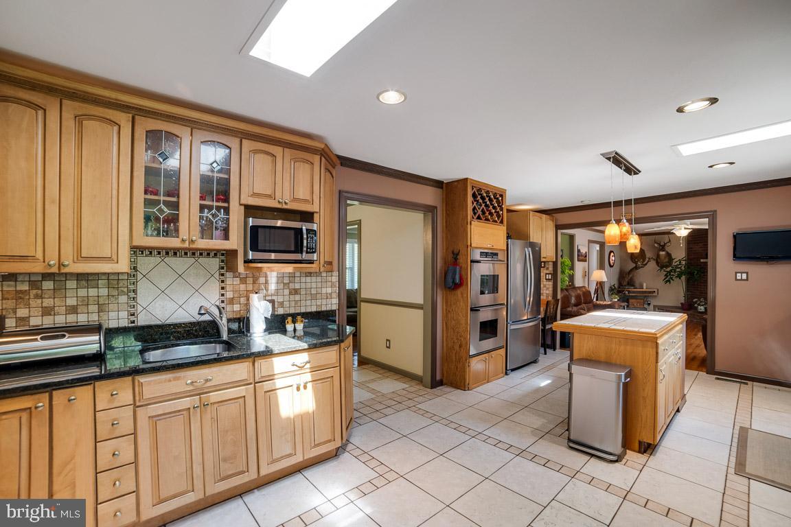 LAKE OCCOQUAN - Residential