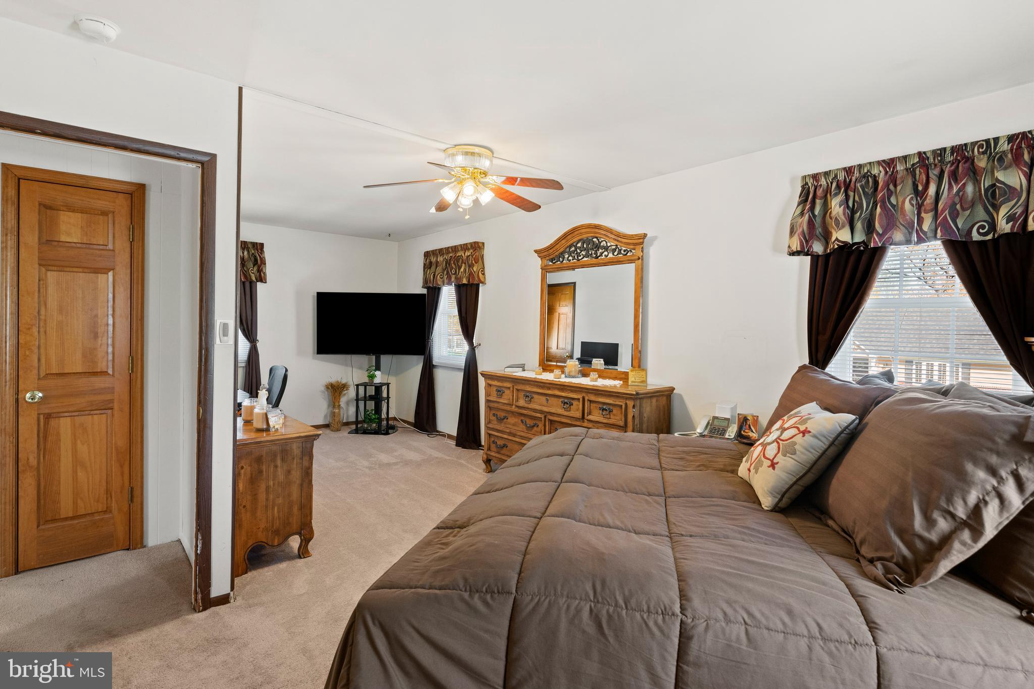 MARLYSHIRE - Residential