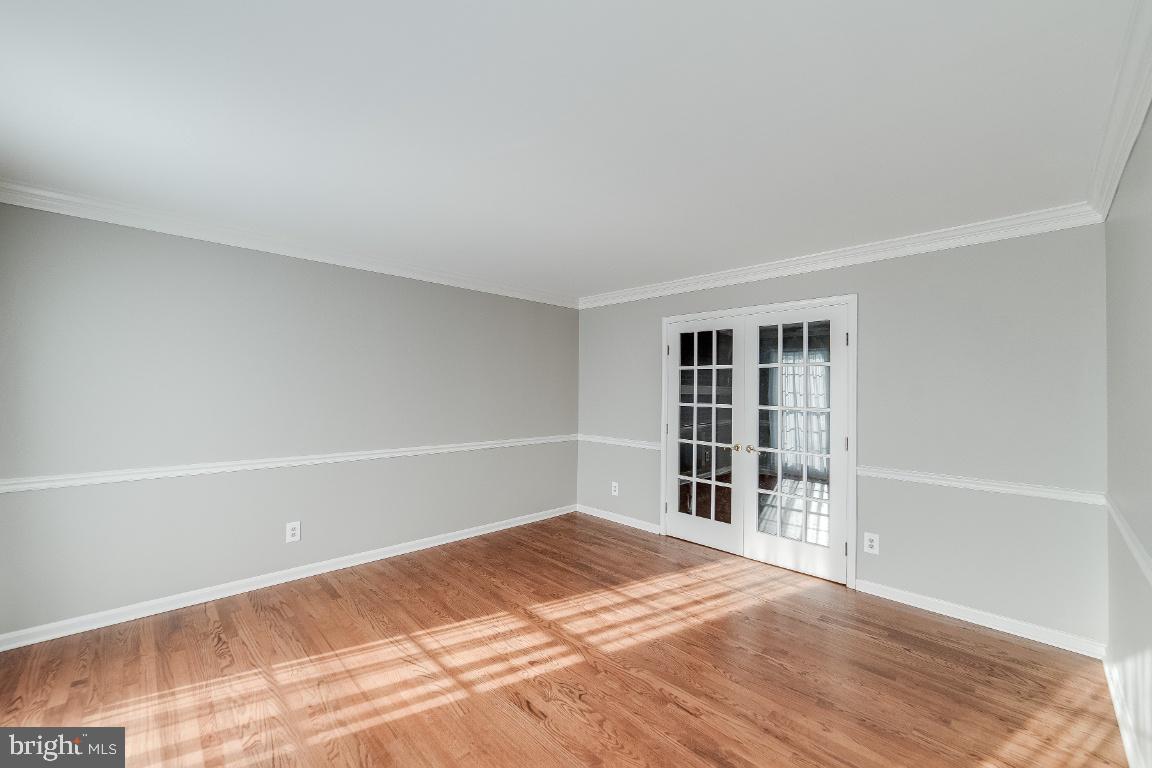 HAMPTON OAKS - Residential