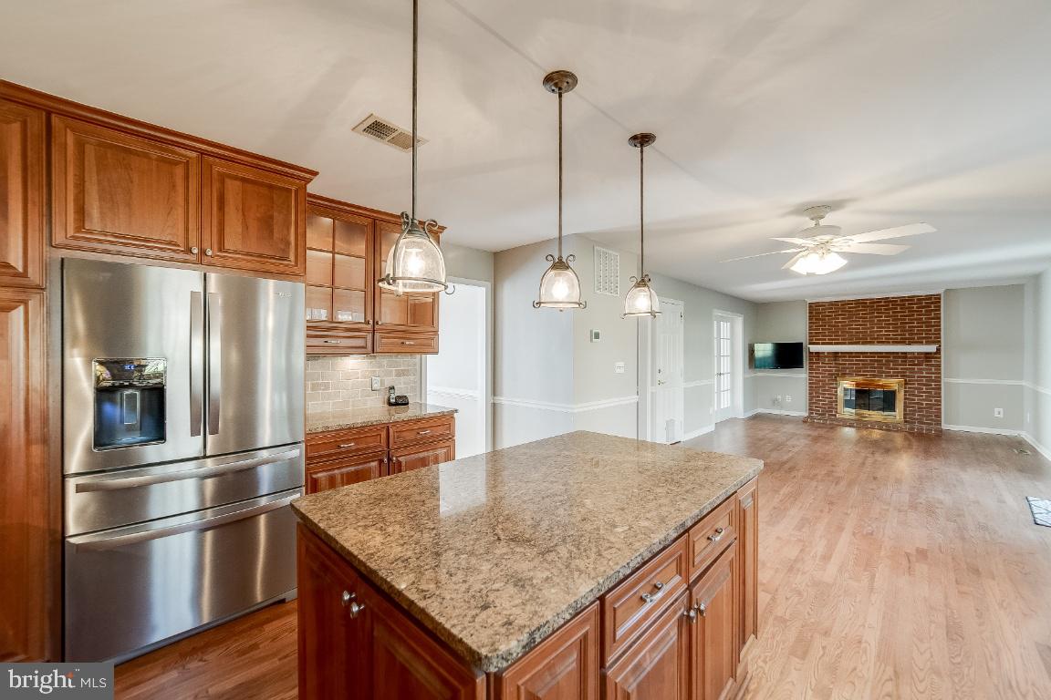 HAMPTON OAKS - Residential