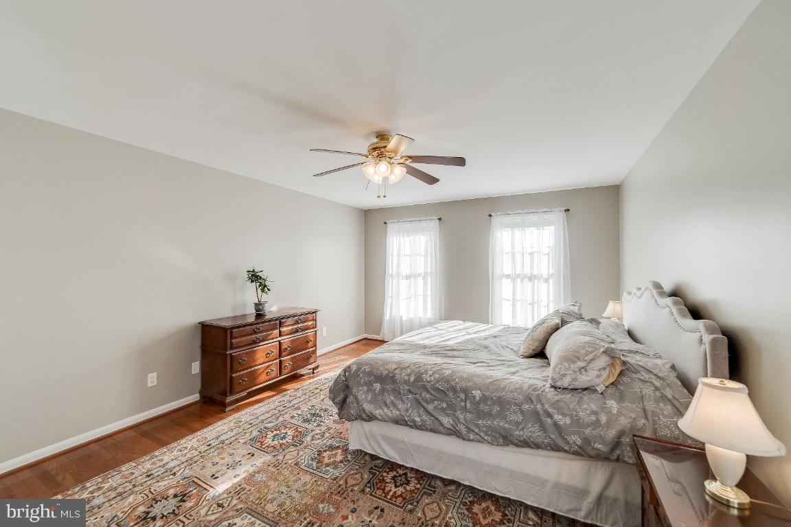 HAMPTON OAKS - Residential