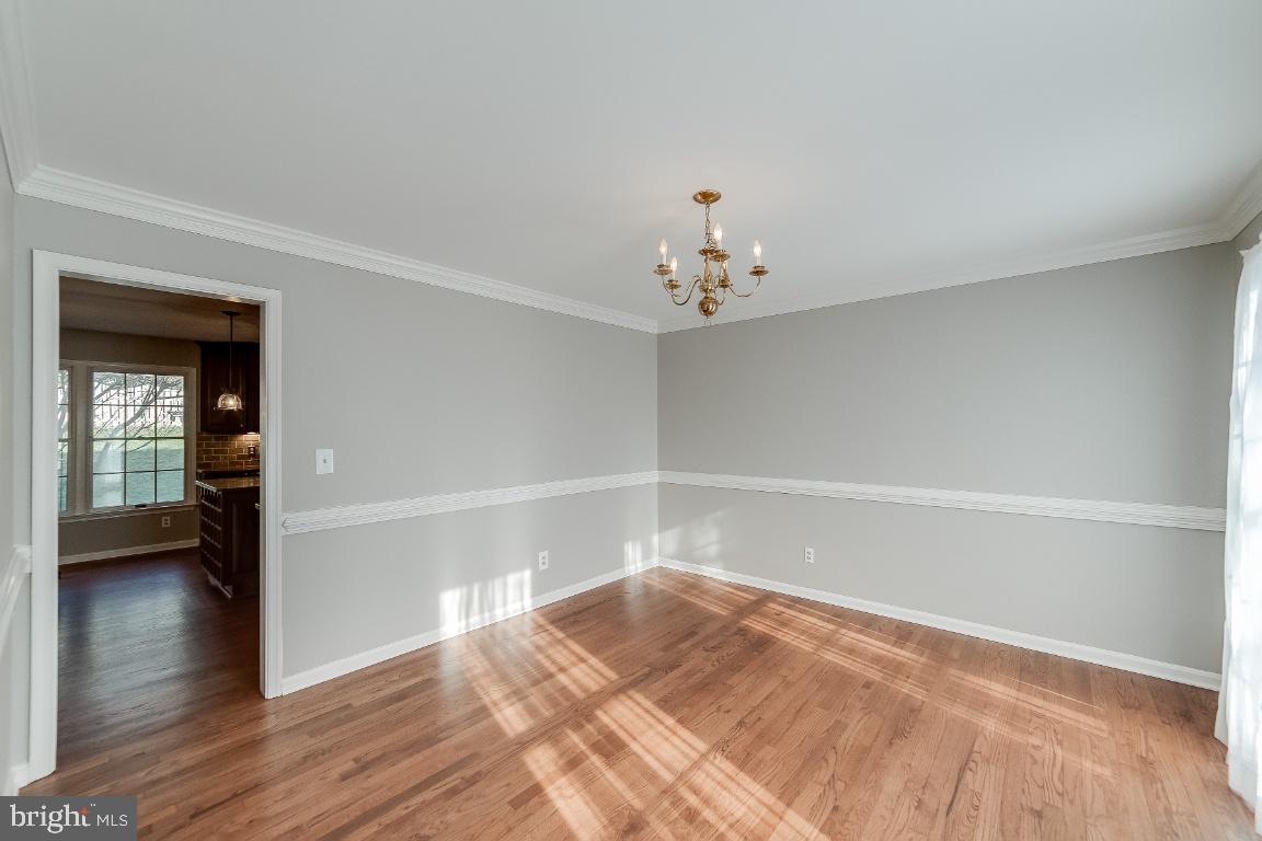 HAMPTON OAKS - Residential