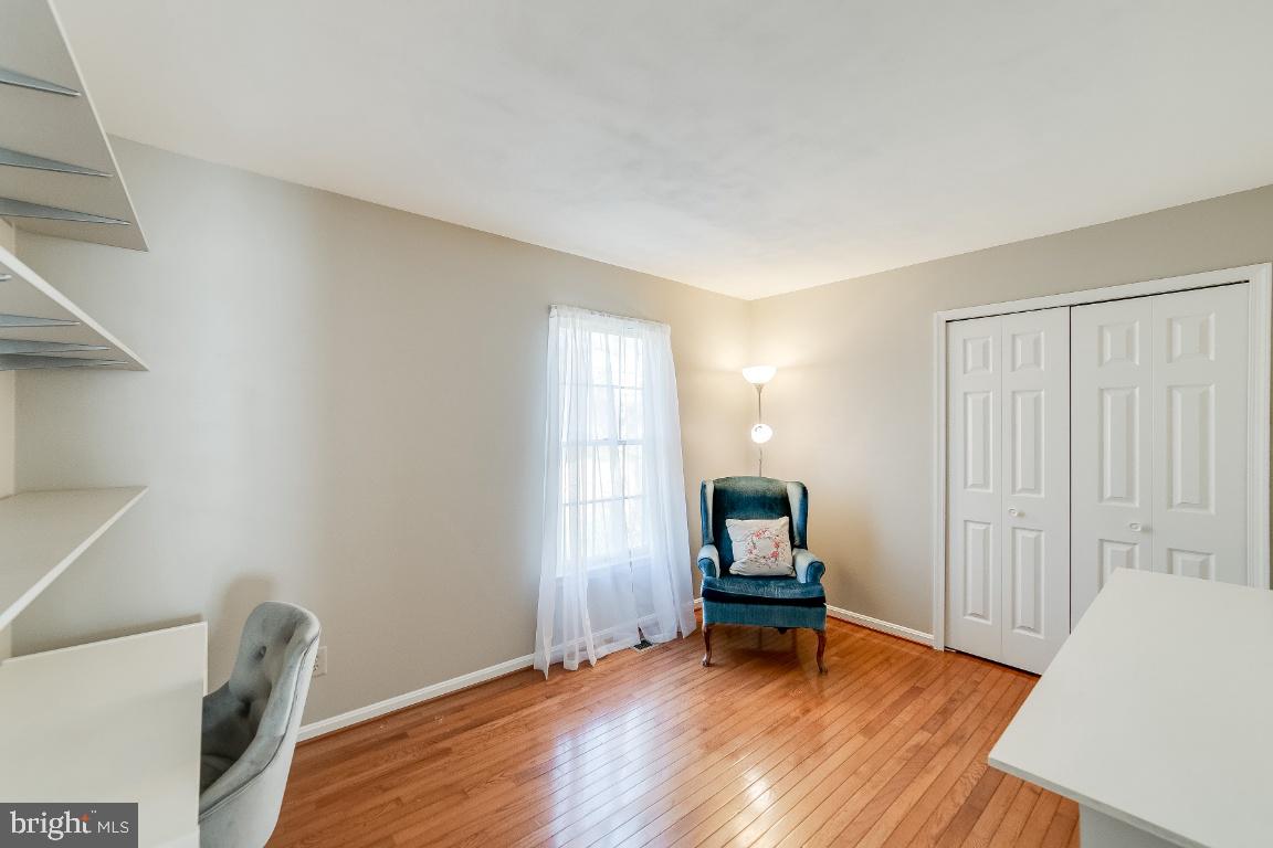 HAMPTON OAKS - Residential