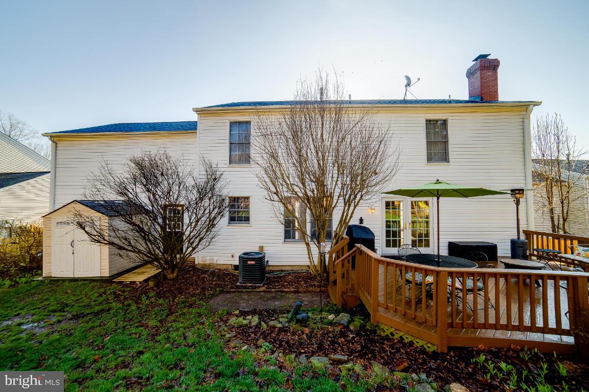 HAMPTON OAKS - Residential