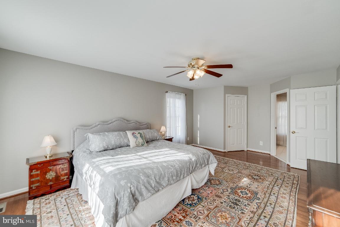 HAMPTON OAKS - Residential