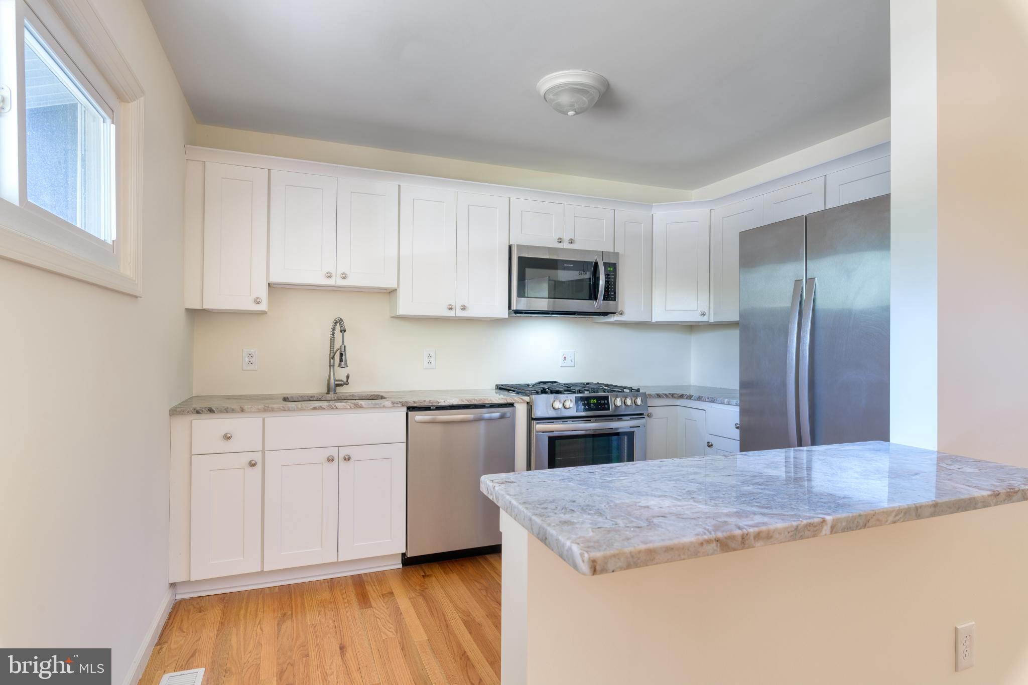 106 S PENNINGTON ROAD