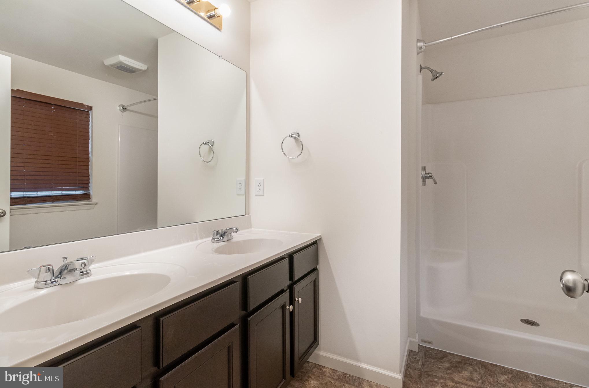 VILLAGE AT SPRINGBROOK FARMS - Residential Lease