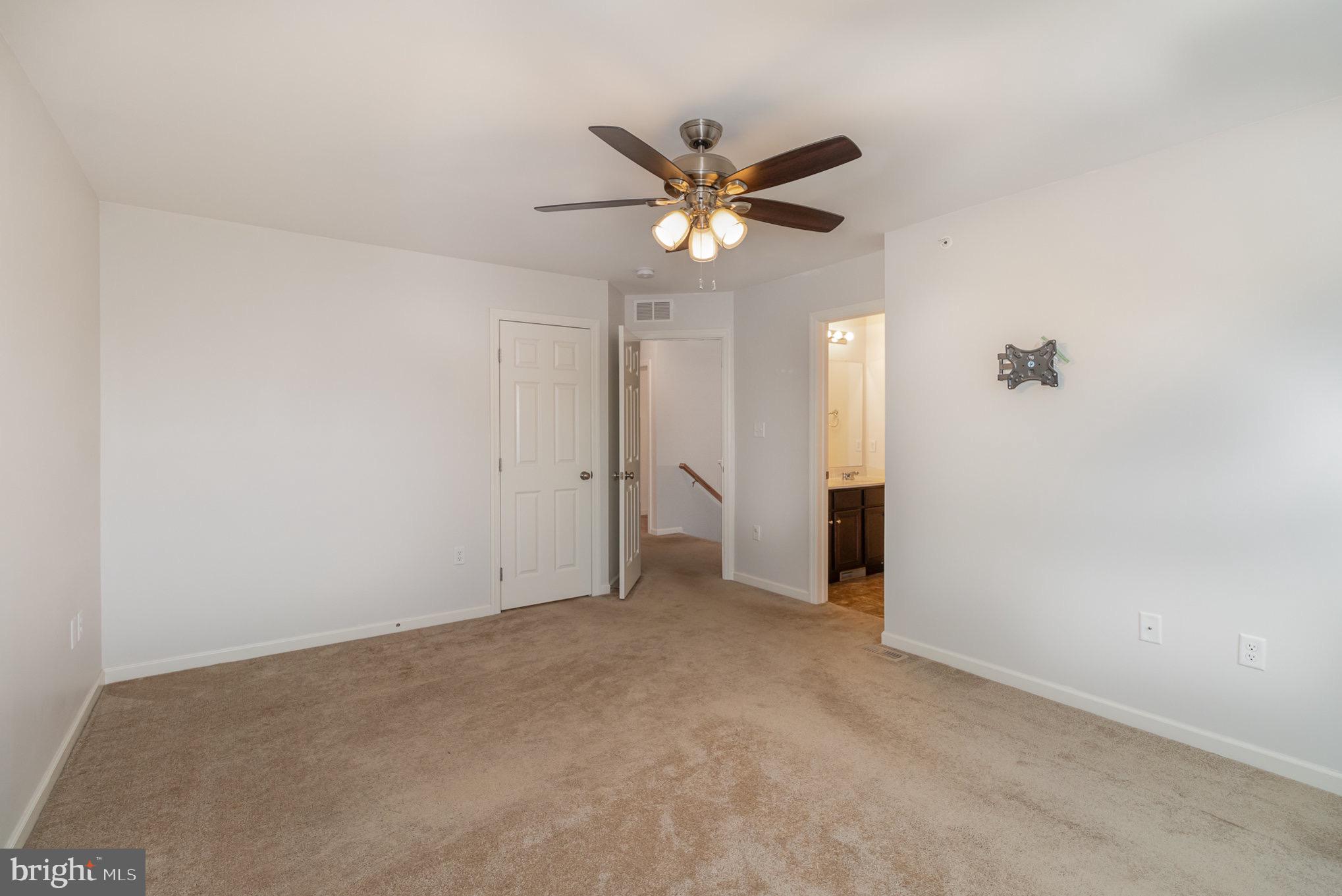 VILLAGE AT SPRINGBROOK FARMS - Residential Lease