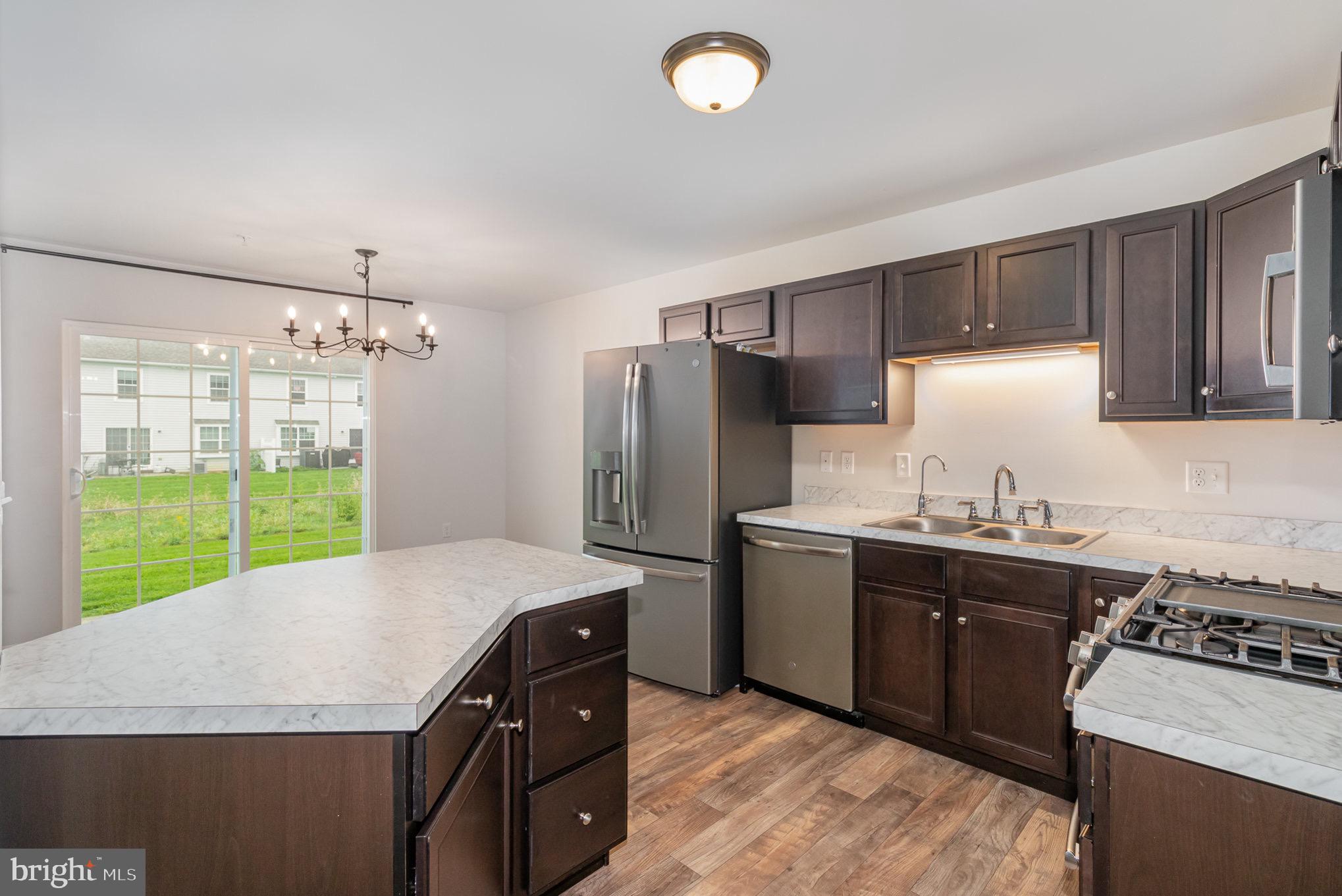 VILLAGE AT SPRINGBROOK FARMS - Residential Lease