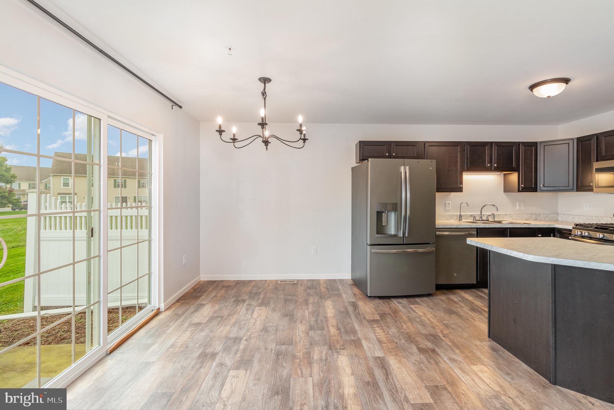 VILLAGE AT SPRINGBROOK FARMS - Residential Lease