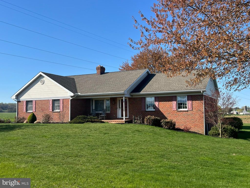 Photo of 40 Wabash Road, EPHRATA, PA 17522 (MLS # PALA2069318)