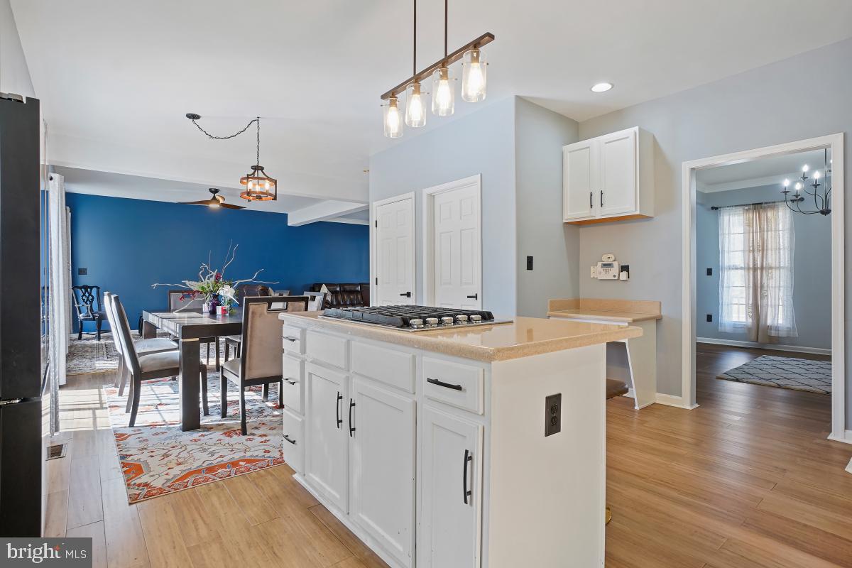 SALEM FIELDS - Residential