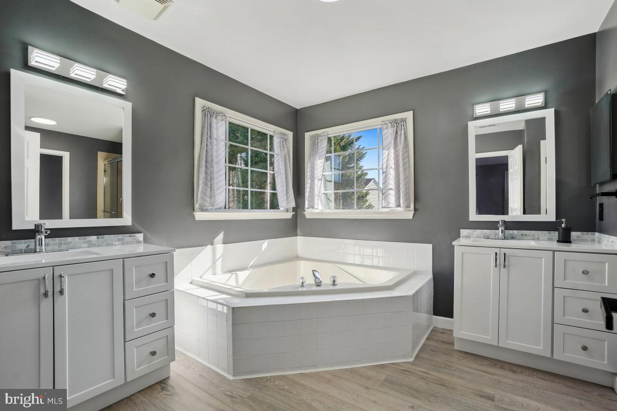 SALEM FIELDS - Residential