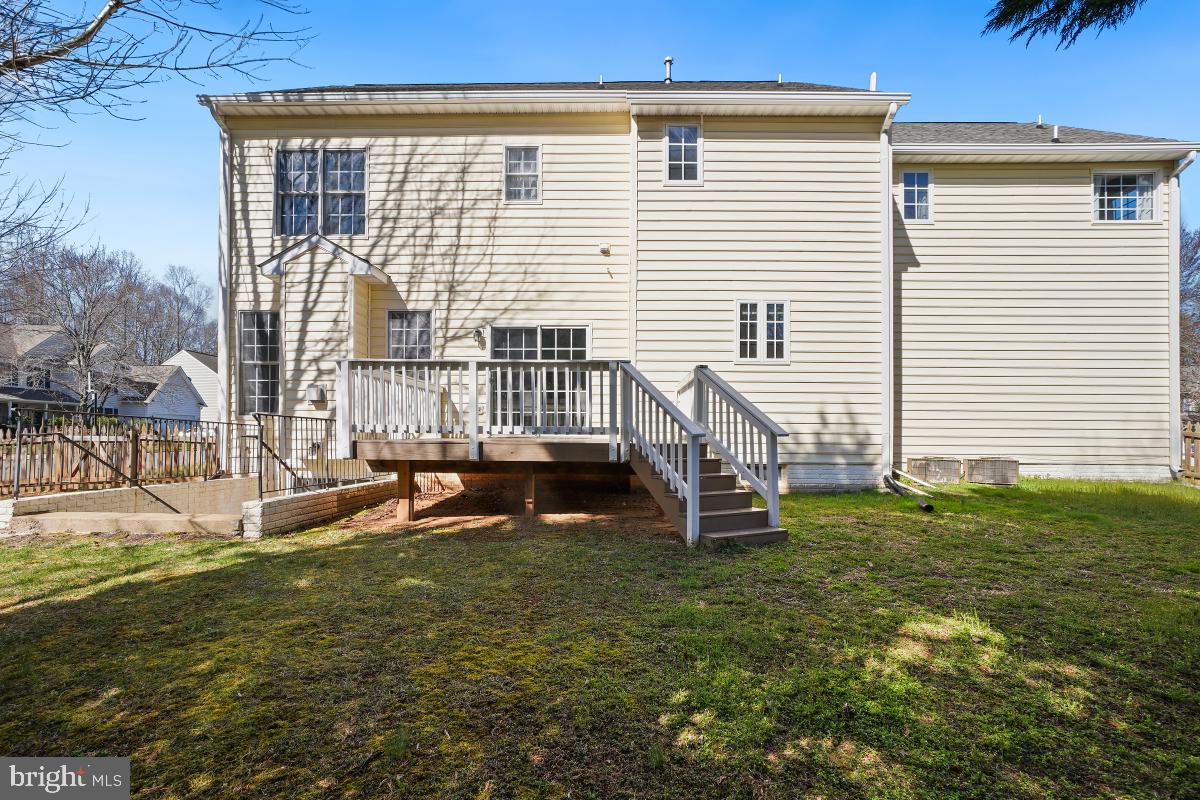 SALEM FIELDS - Residential