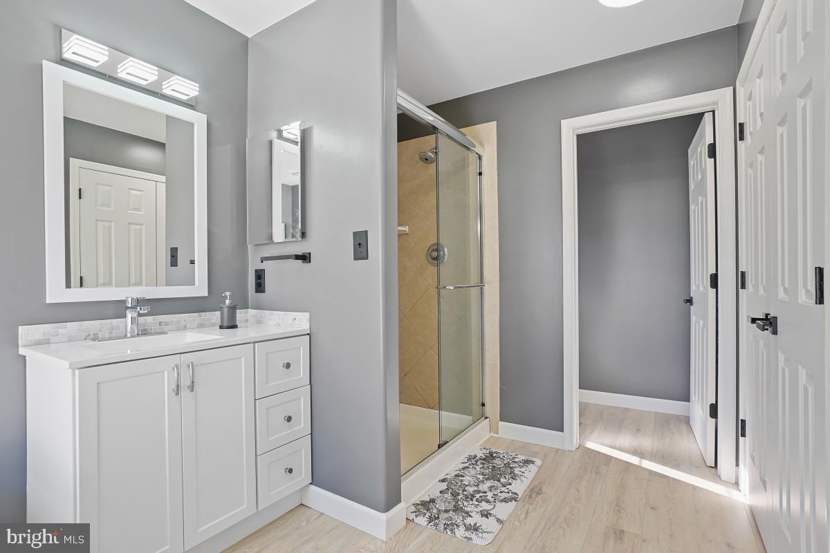 SALEM FIELDS - Residential